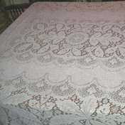 Black and White Damask Design Tablecloth